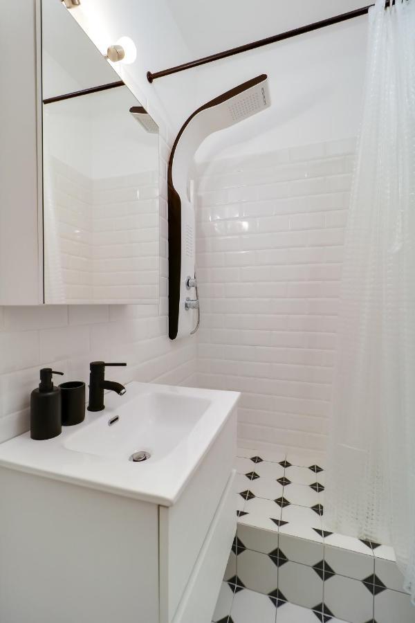 Ermou Fashion Suites By Living-Space Aten Exteriör bild