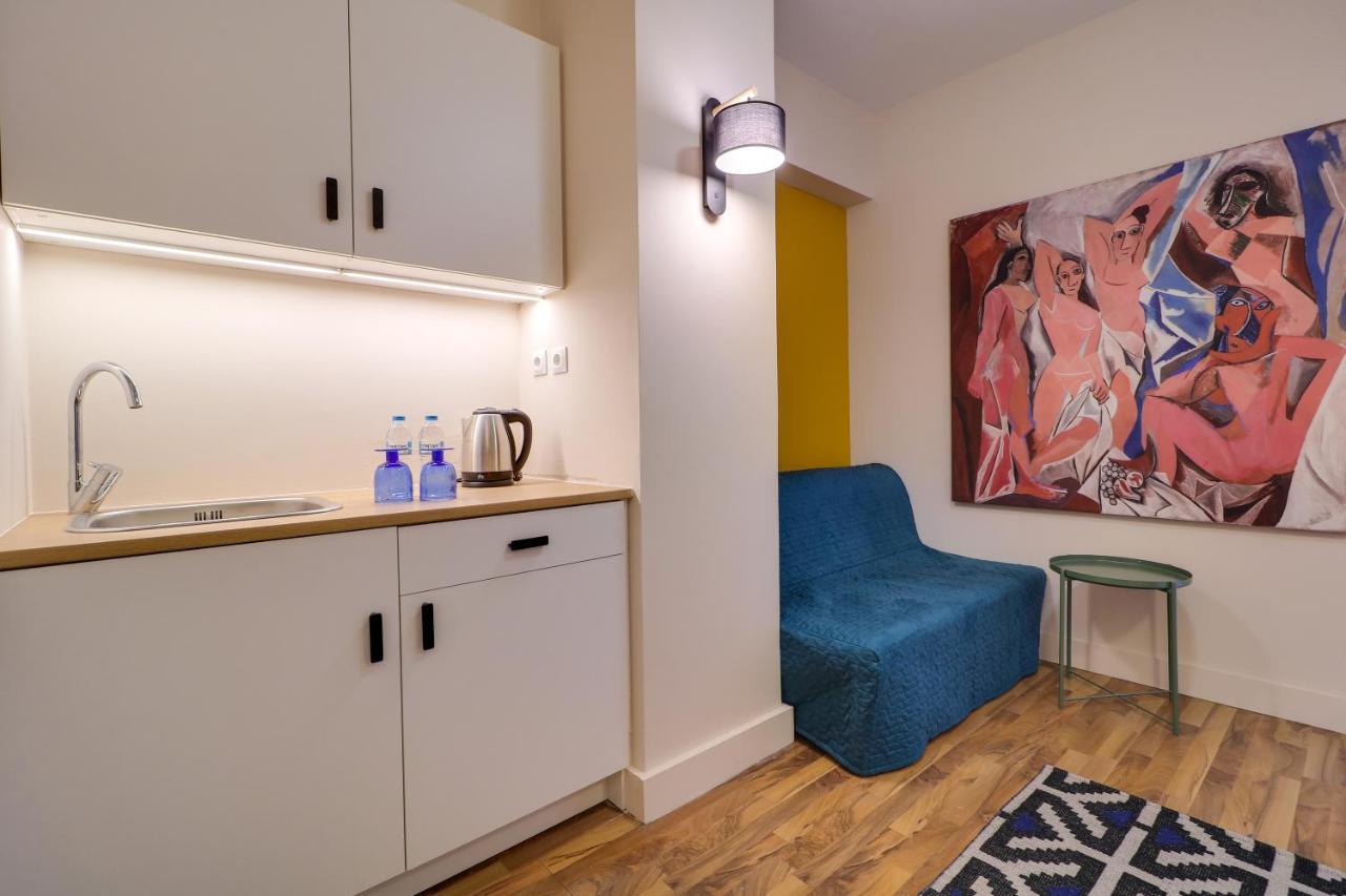 Ermou Fashion Suites By Living-Space Aten Exteriör bild